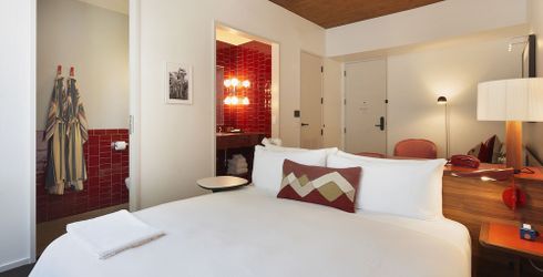 hotel room image