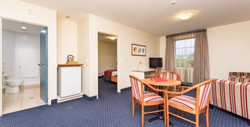 hotel room image