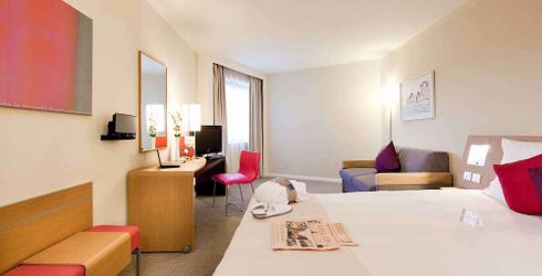 hotel room image