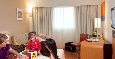 hotel room image