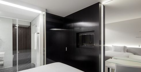 hotel room image