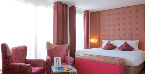 hotel room image