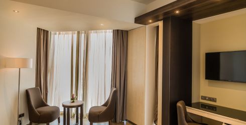 hotel room image