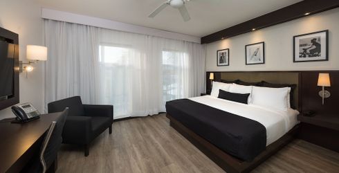 hotel room image