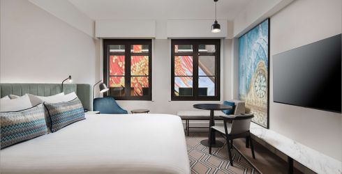 hotel room image