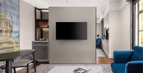 hotel room image
