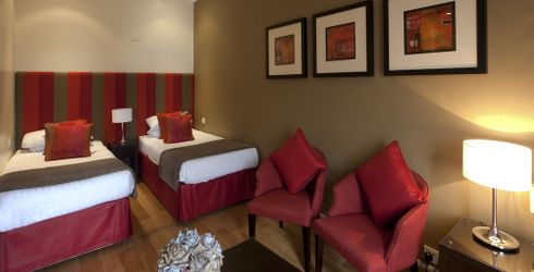hotel room image