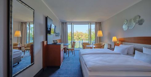 hotel room image