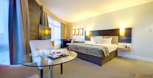 hotel room image