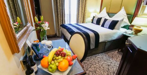 hotel room image