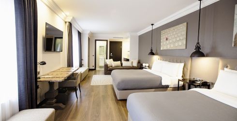 hotel room image