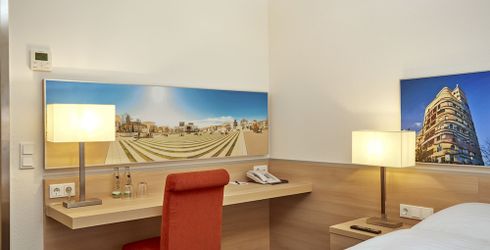 hotel room image