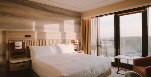 hotel room image