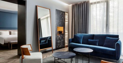hotel room image