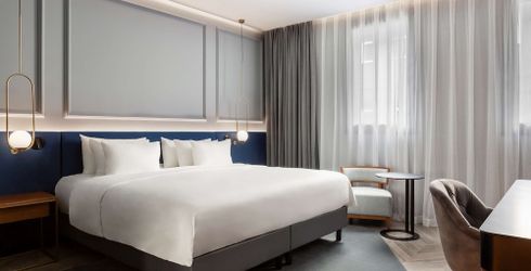 hotel room image
