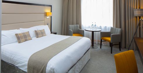 hotel room image