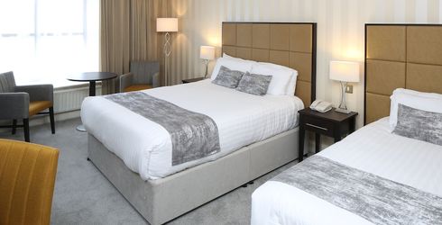 hotel room image