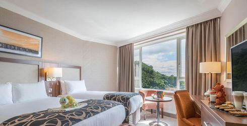 hotel room image