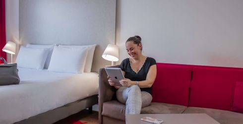 hotel room image