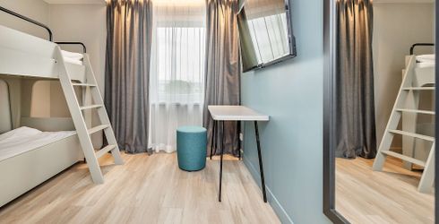 hotel room image