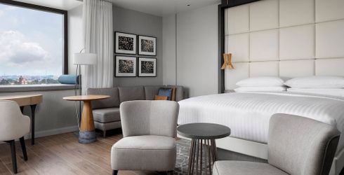 hotel room image