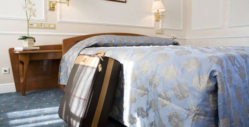 hotel room image