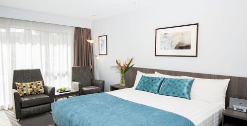 hotel room image