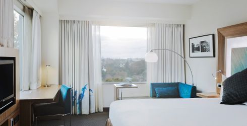 hotel room image