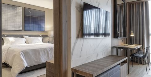hotel room image