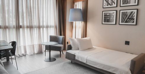 hotel room image