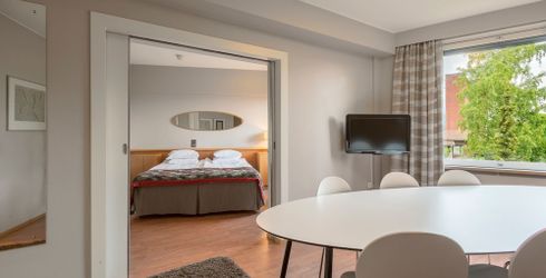 hotel room image