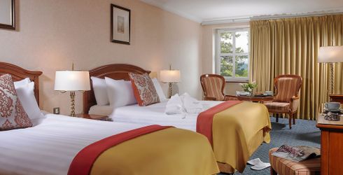 hotel room image