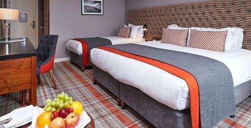 hotel room image