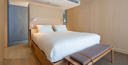 hotel room image