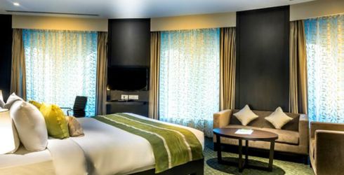 hotel room image