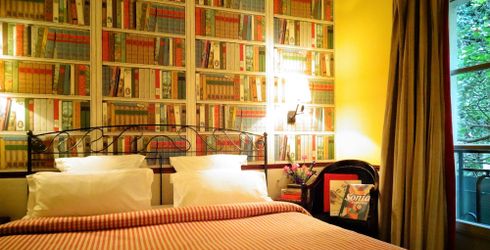 hotel room image
