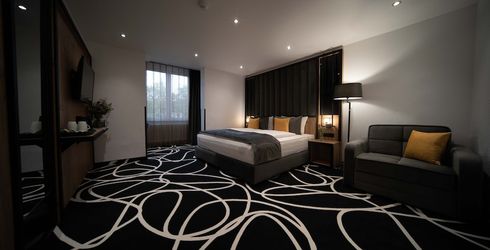 hotel room image