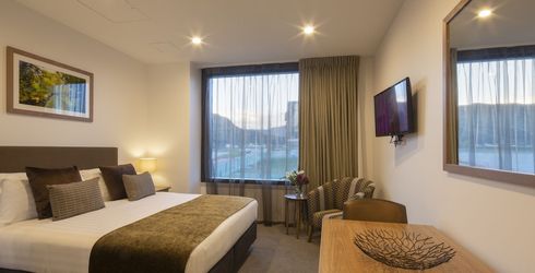 hotel room image