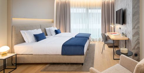 hotel room image