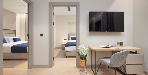 hotel room image