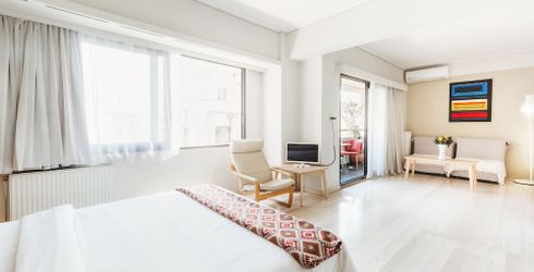 hotel room image