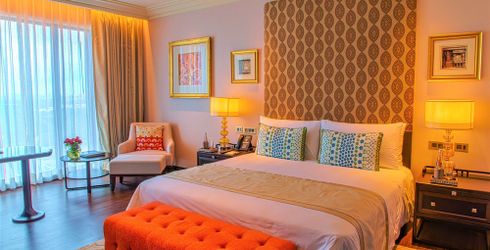 hotel room image
