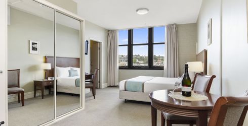 hotel room image