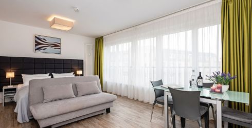 hotel room image