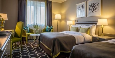 hotel room image