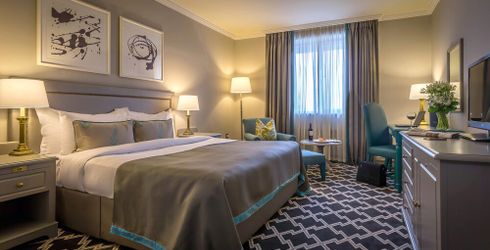 hotel room image