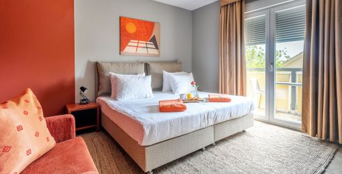 hotel room image