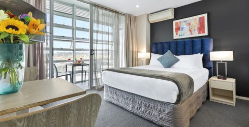 hotel room image