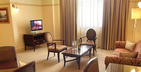 hotel room image