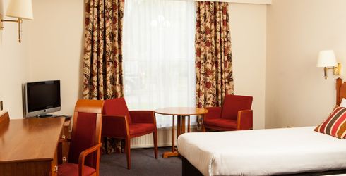 hotel room image